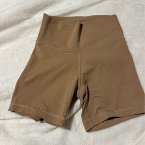 Aritzia TNA shorts